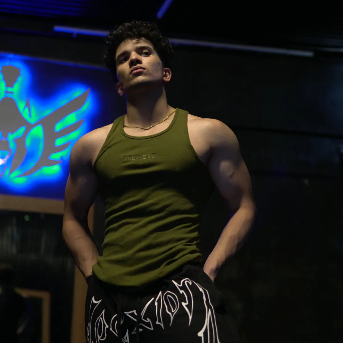 TANK TOP